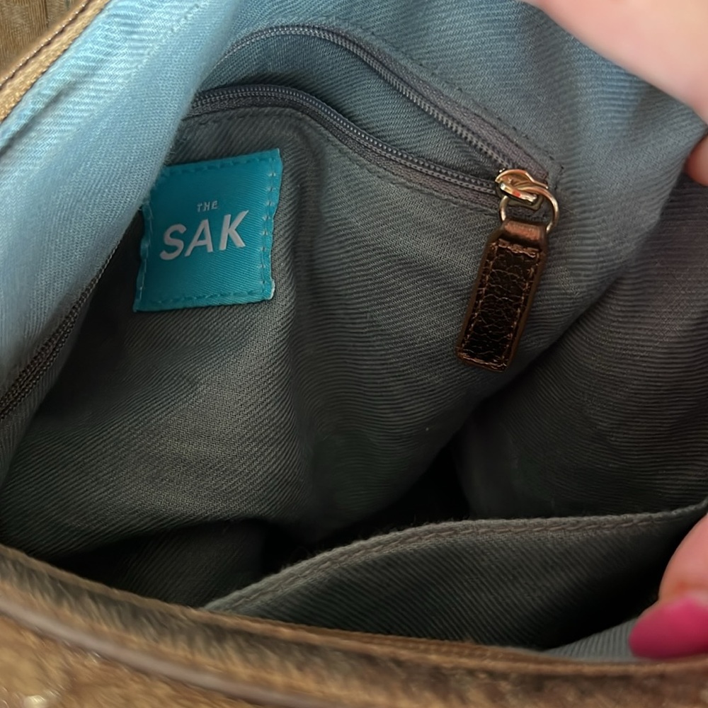 The Sak bronze metallic bag - Picture 8 of 15